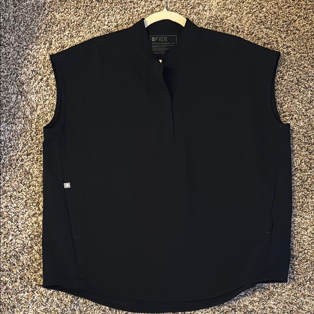 Figs Rafaela scrub top black size medium